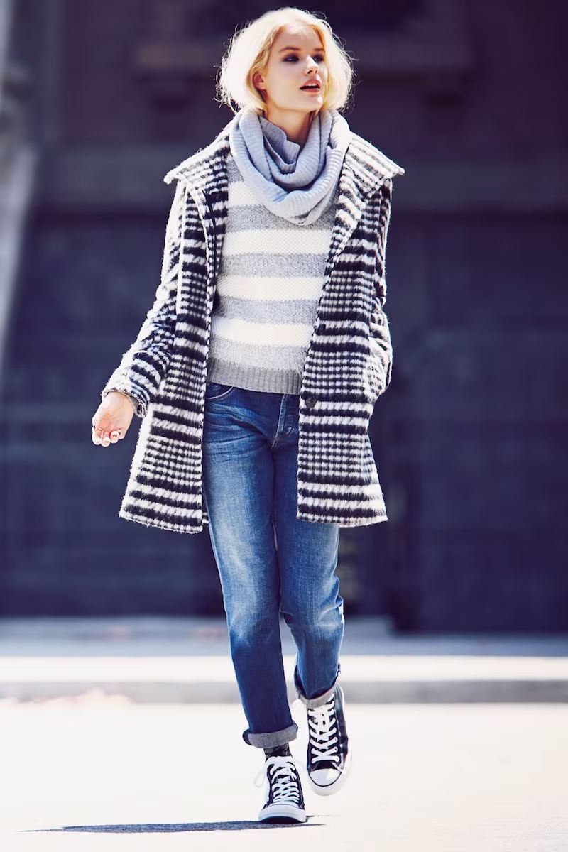 Ellen Tracy Houndstooth Pattern Wool Blend Coat
