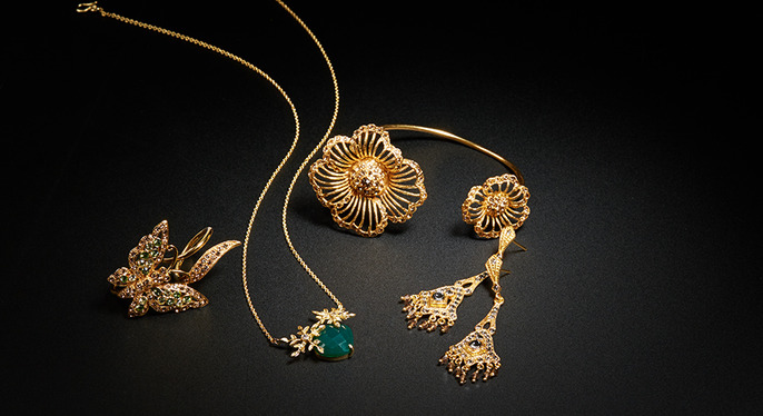 Intricate Jewelry Feat. Azaara Vintage at Gilt
