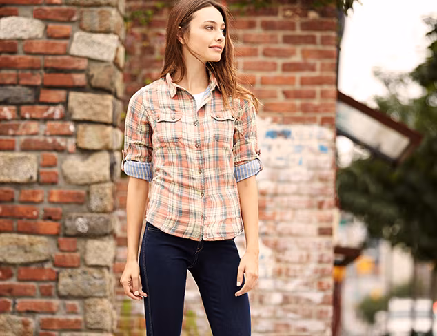 Denim Lifestyle: Skinny Jeans, Shirts & More at MYHABIT
