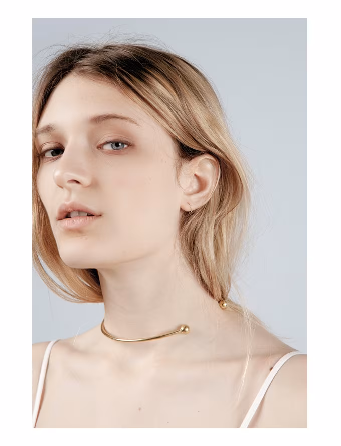 Another Feather Pearl Collar