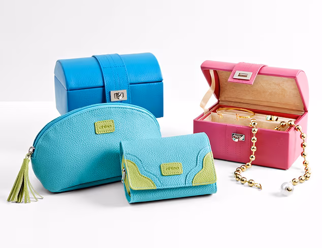 On-the-Go Accessories for the Jet-Setter at MYHABIT