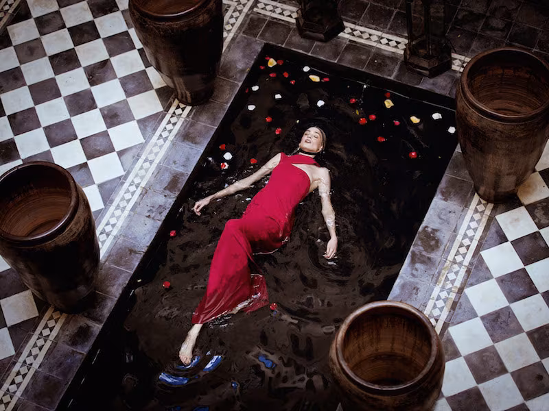 Editorial Exotic Deviance_6