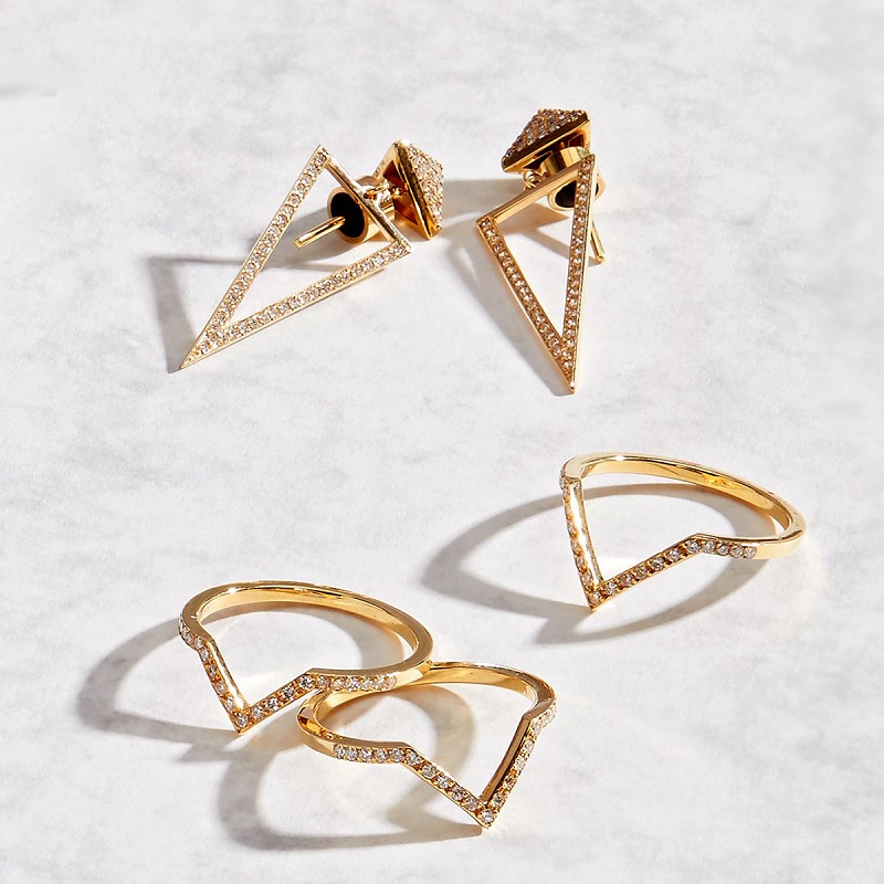 Ileana Makri diamond & yellow-gold triangle earrings
