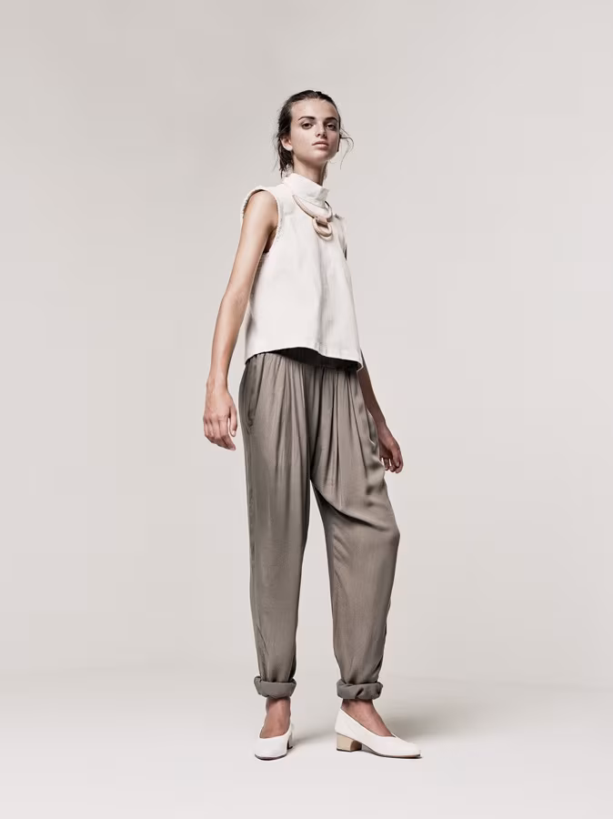 Black Crane Pleats Pant