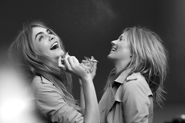 New 'My Burberry' Fragrance AD Campaign Feat. Kate Moss + Cara Delevingne3