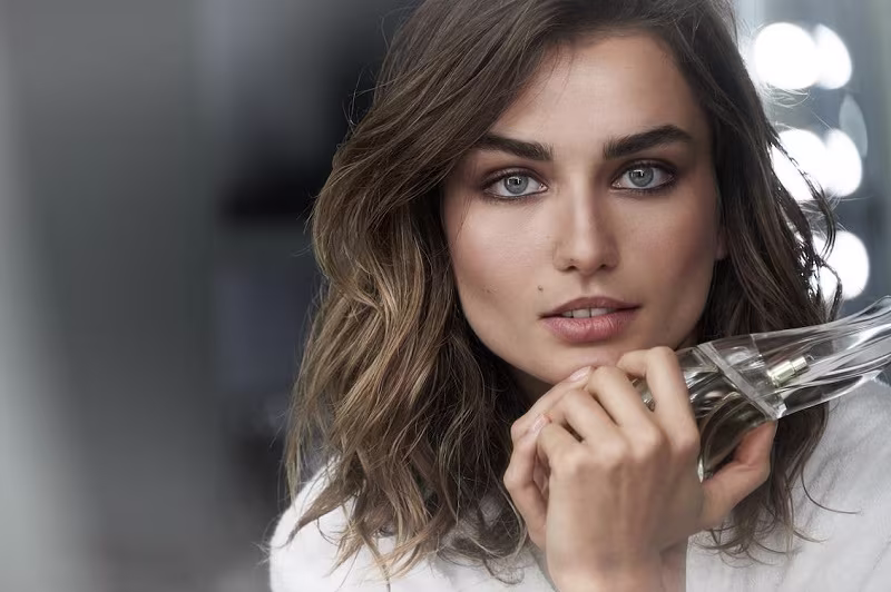 Donna Karan Cashmere Mist Fragrance Campaign feat. Andreea Diaconu-3