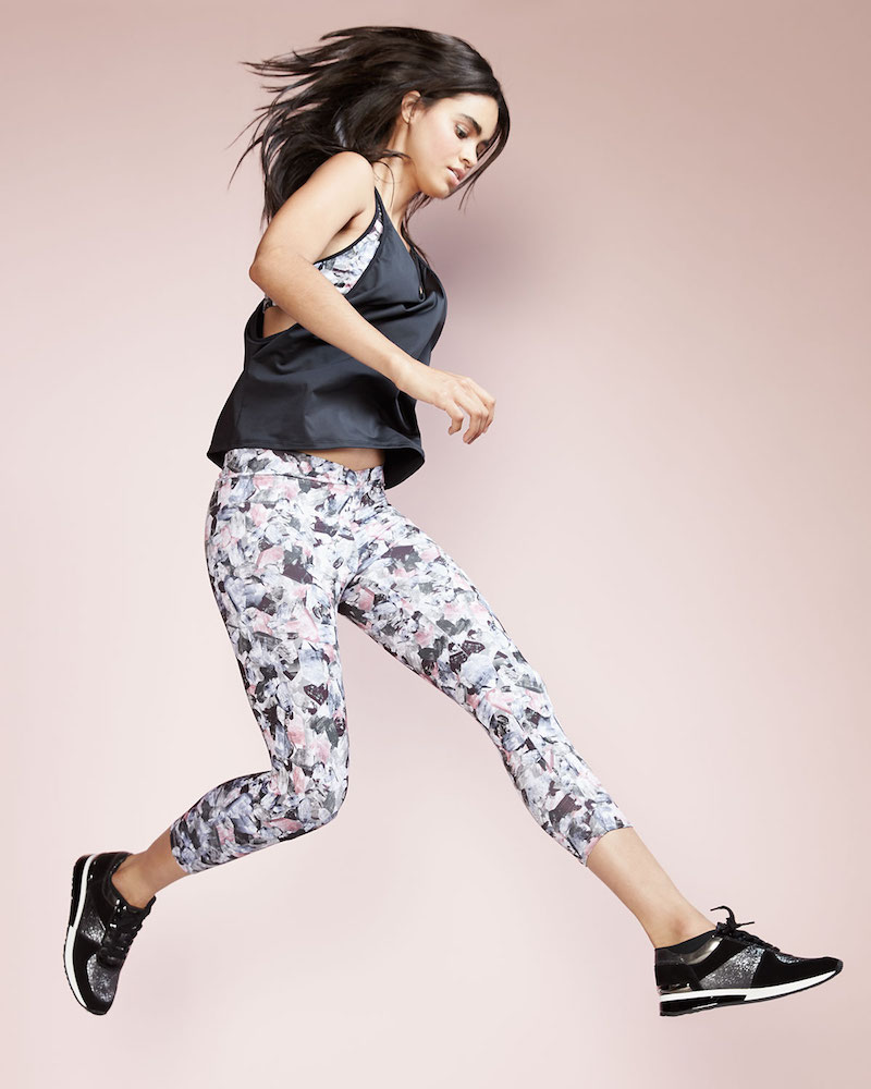 Live the Process Mid-Rise Cropped Sport Leggings