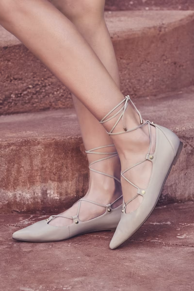 Halogen Owen Pointy Toe Ghillie Flat