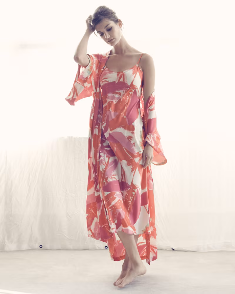 Natori Lucent Palms Gown