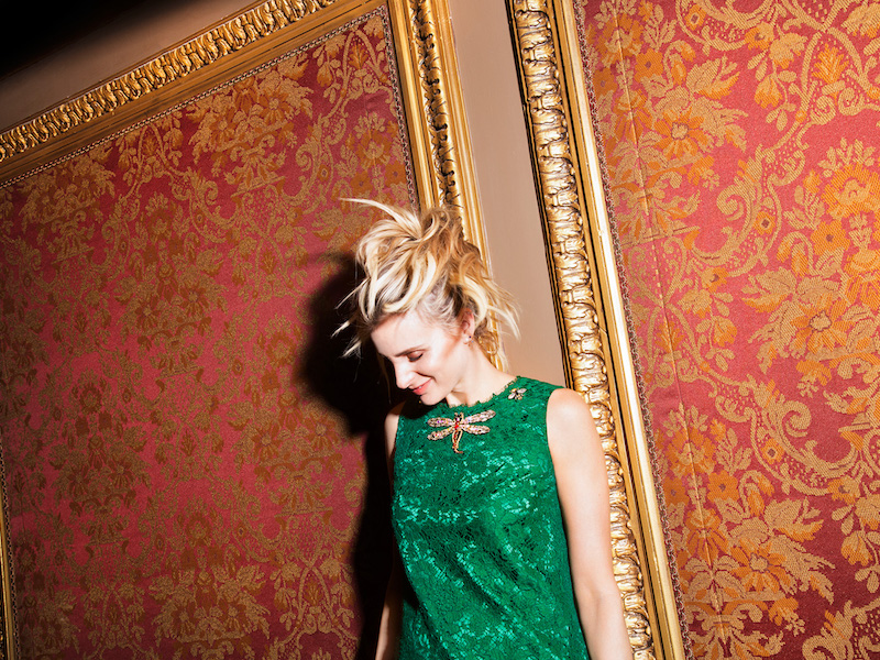 Dolce & Gabbana Brooch-Embellished Lace Shift Dress_1