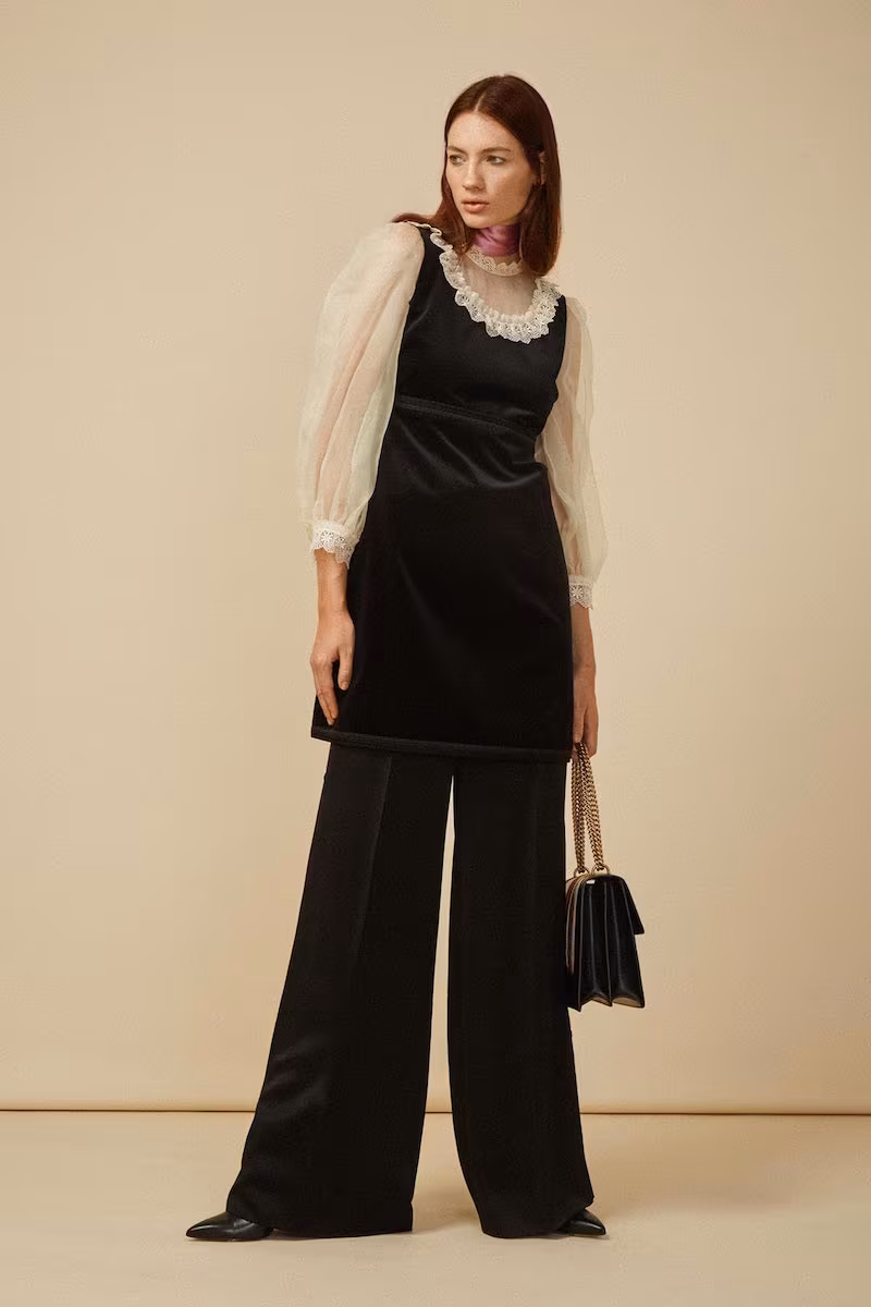 Gucci Lace-Trimmed Pussybow Velvet Dress