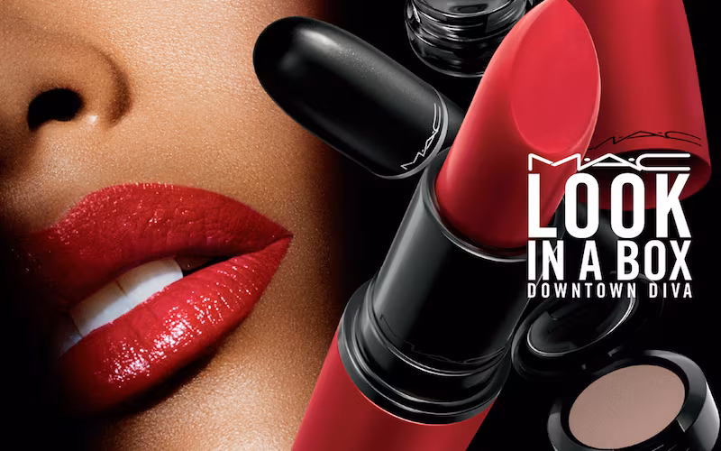 MAC Look in a Box Downtown Diva Red Lip & Eye Kit