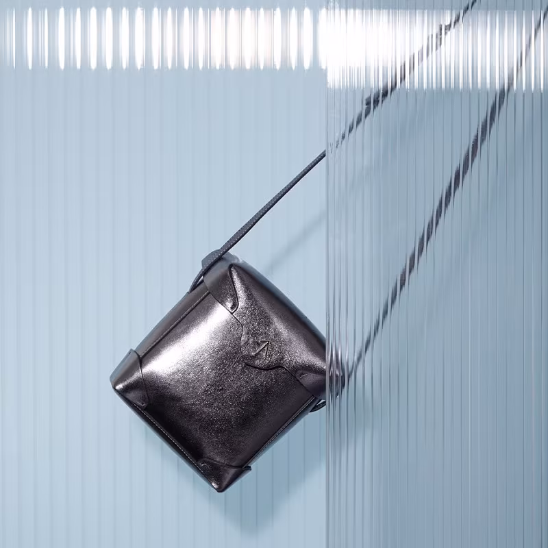 Manu Atelier Mini pristine leather shoulder bag