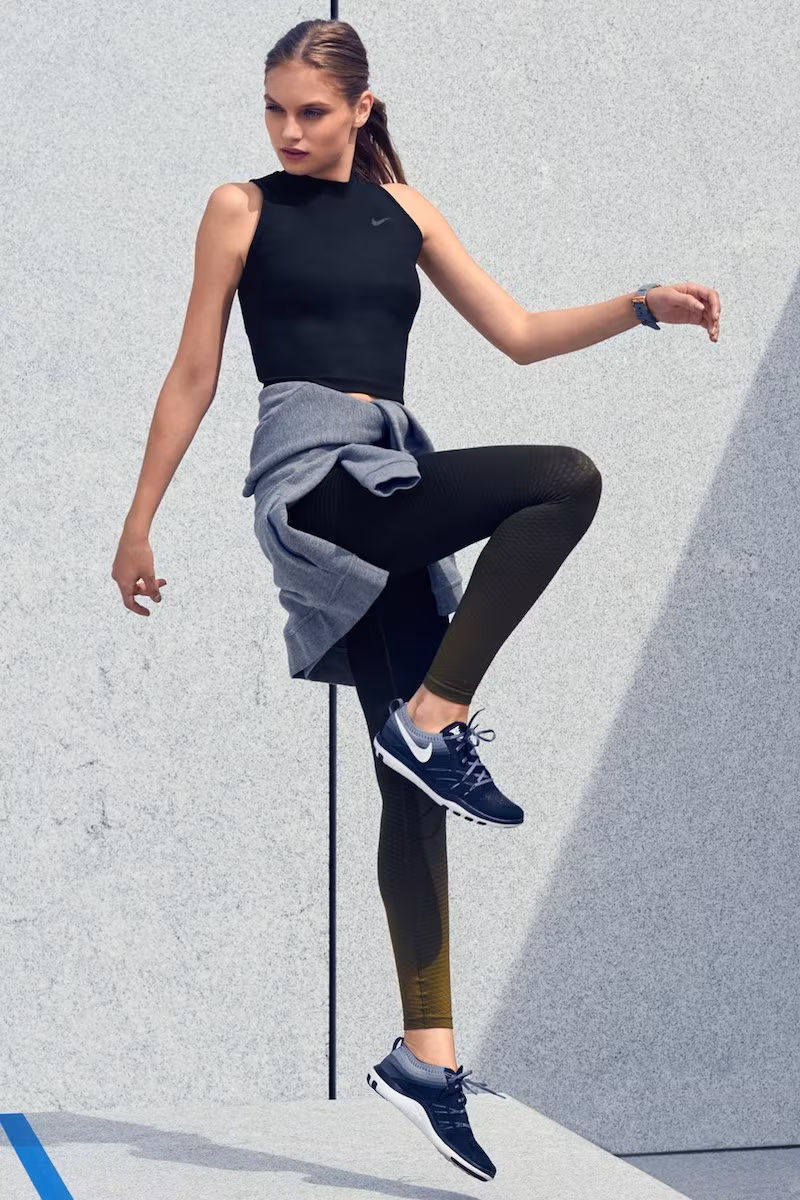 Nike Dry Crop Tank