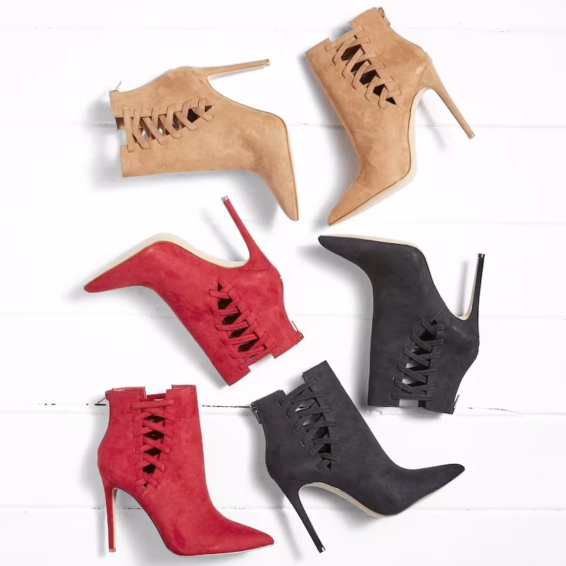 Perfect Pairings - Tights & Boots | 5-Star Beauty at January 23, 2017