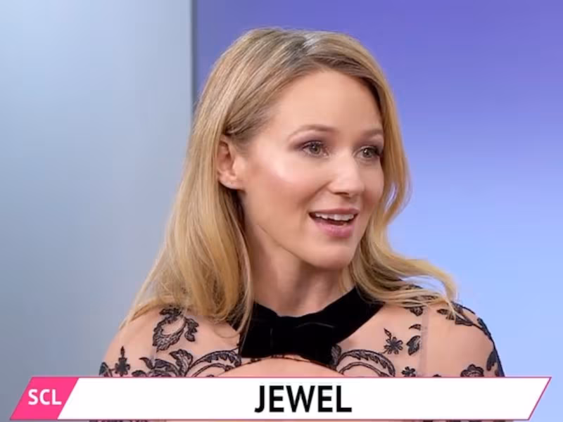Singer and Actress Jewel
