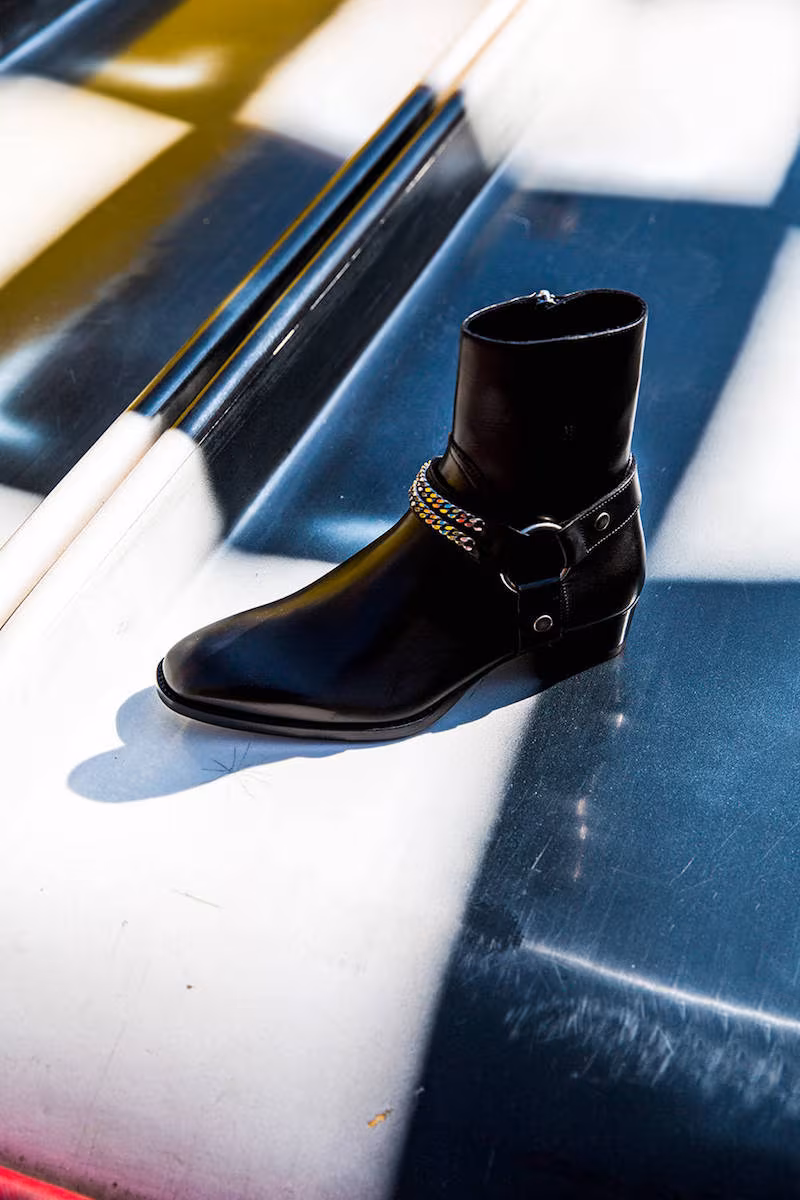 Saint Laurent 40mm Wyatt Belted Leather Cropped Boots