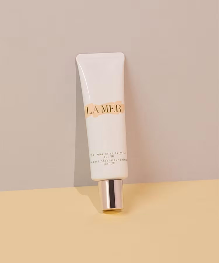 La Mer The Reparative Skin Tint SPF 30