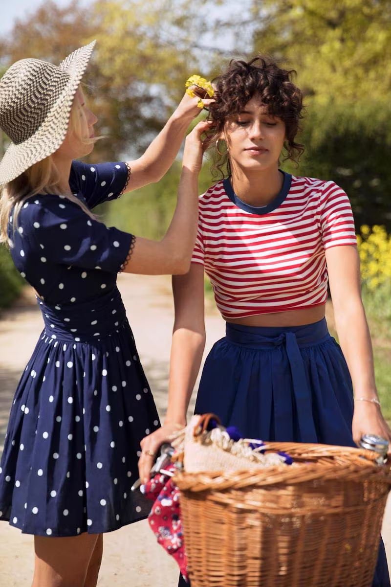 & Other Stories Contrast Neck Striped Tee