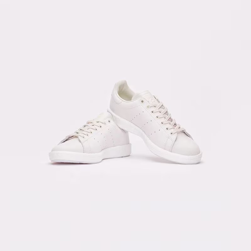adidas Originals Stan Smith Boost Shades of White v2 1