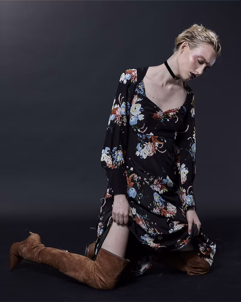 Erdem Berdine Sweetheart-Neck Silk Midi Dress