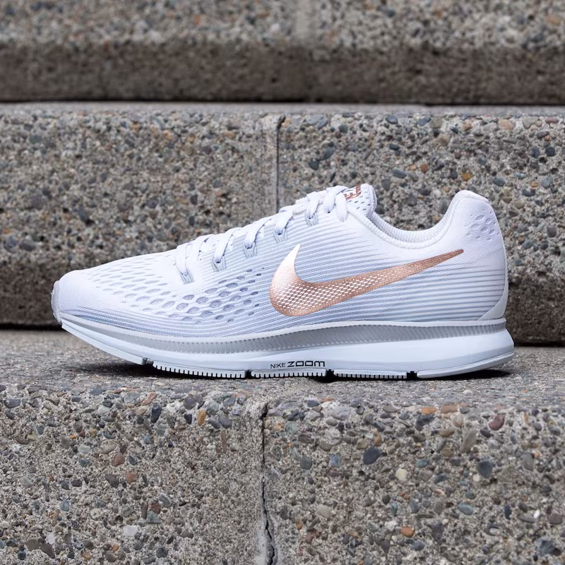 Nike Air Zoom Pegasus 34 Running Shoe