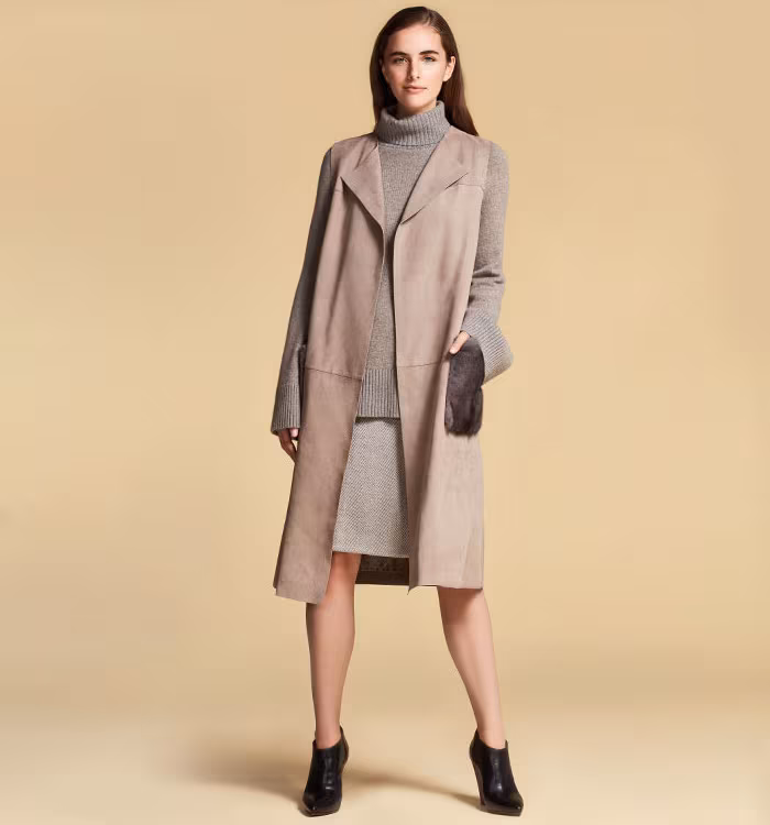Lafayette 148 New York Relaxed Cashmere Turtleneck Sweater