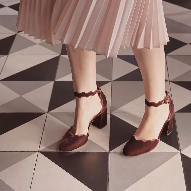 Club Monaco Lesley Velvet Pump