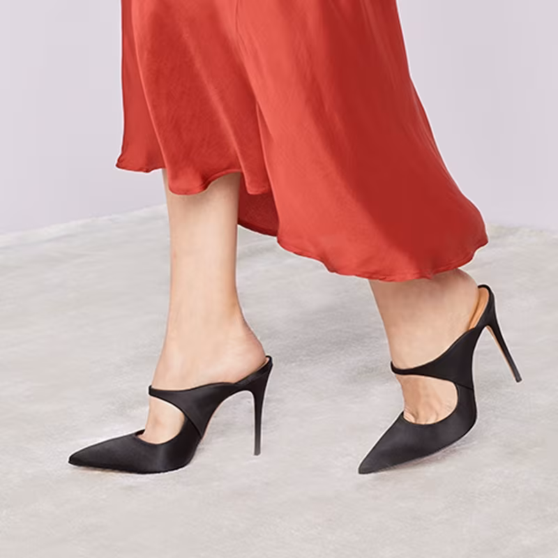SCHUTZ Nicolly Pump