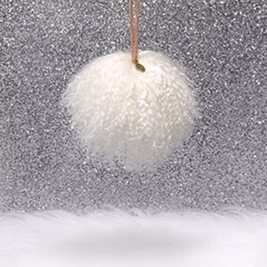 Use code: HOLIDAYPOM
