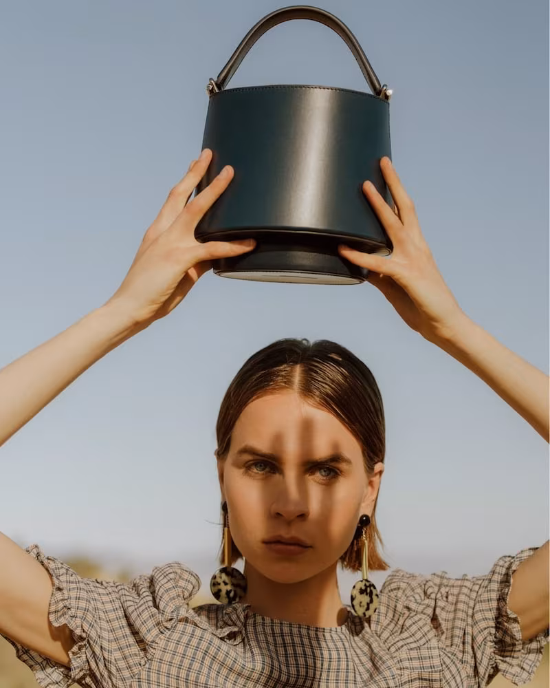 Mlouye Lantern Bag