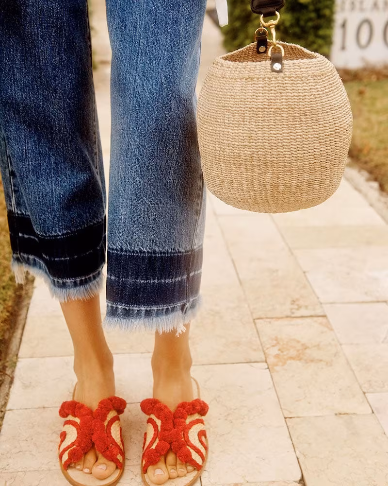 Clare V. Pot De Miel Clutch