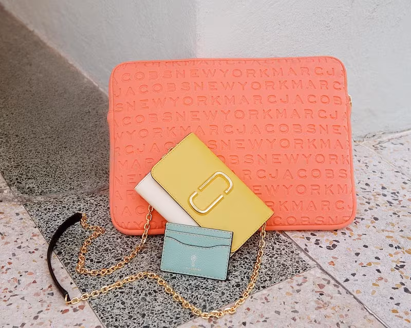 Marc Jacobs Snapshot Wallet on Chain
