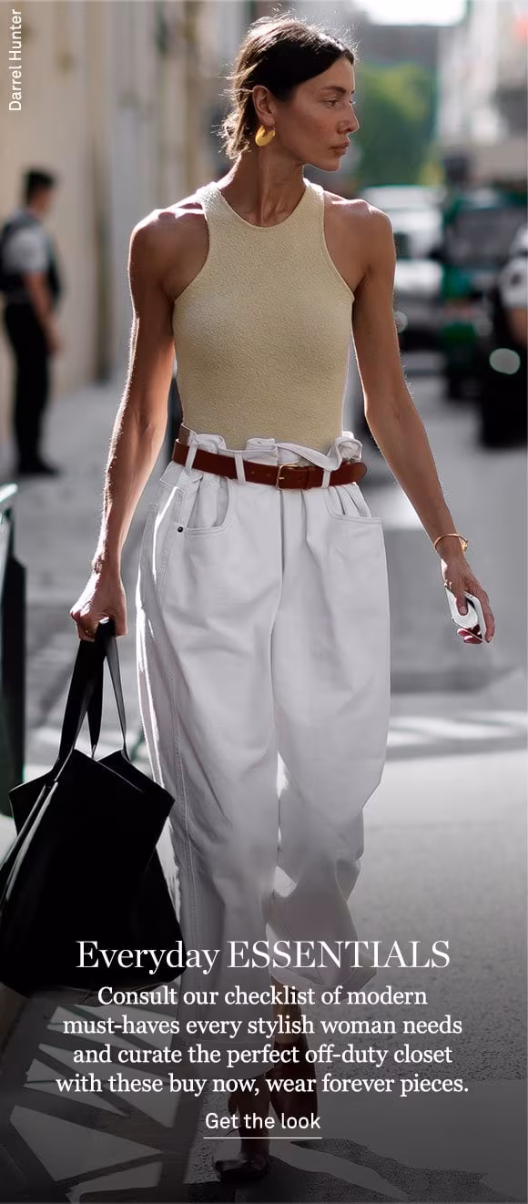 SHOP CLOSET CLASSICS >
