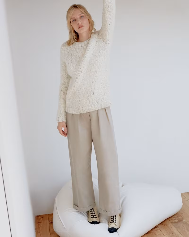 Gabriela Hearst Luiz Round-Neck Cashmere Sweater