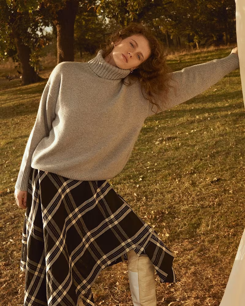 Extreme Cashmere No.20 Oversized Cashmere-Blend Roll-Neck Sweater