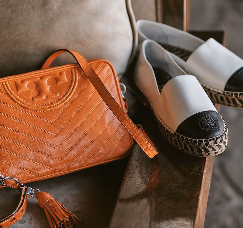 Tory Burch Fleming Distressed Camera Bag