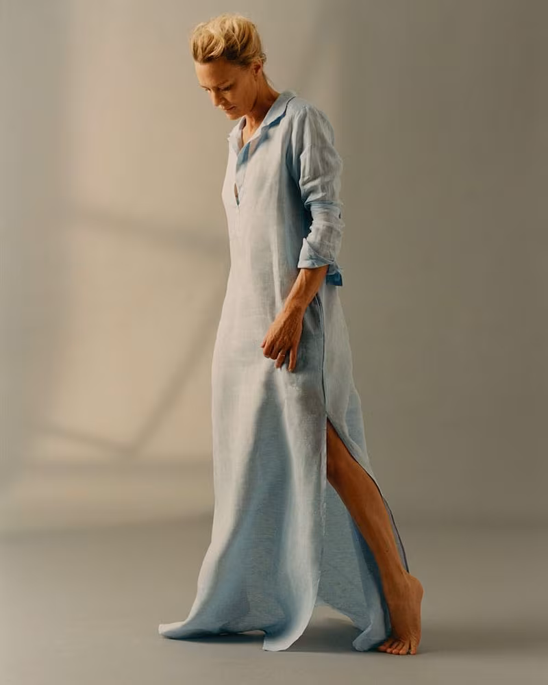 Pour Les Femmes Belted Linen Shirtdress