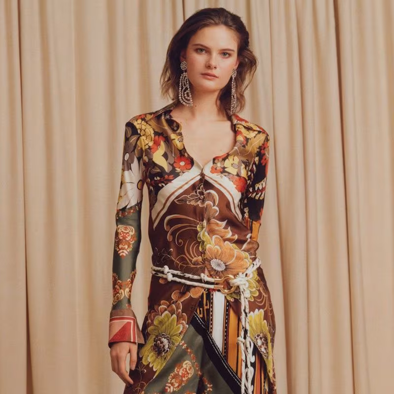 Chloé Caravan-Print Longline Silk Shirt