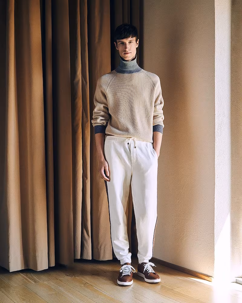 Brunello Cucinelli Contrast-Edge Roll-Neck Cashmere Sweater