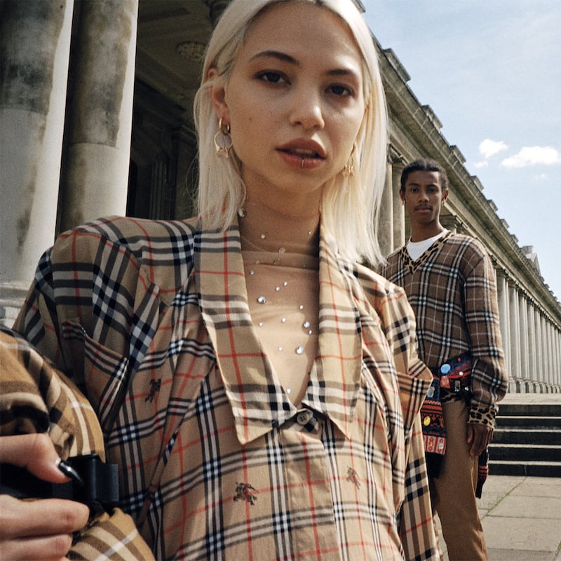 Cruising the Thames in Burberry FW19