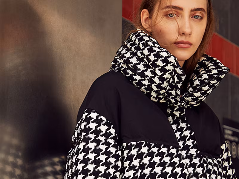 Moncler Nil Houndstooth Quilted Down Jacket