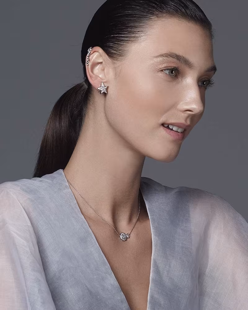 Chanel Extrait De camélia Ring