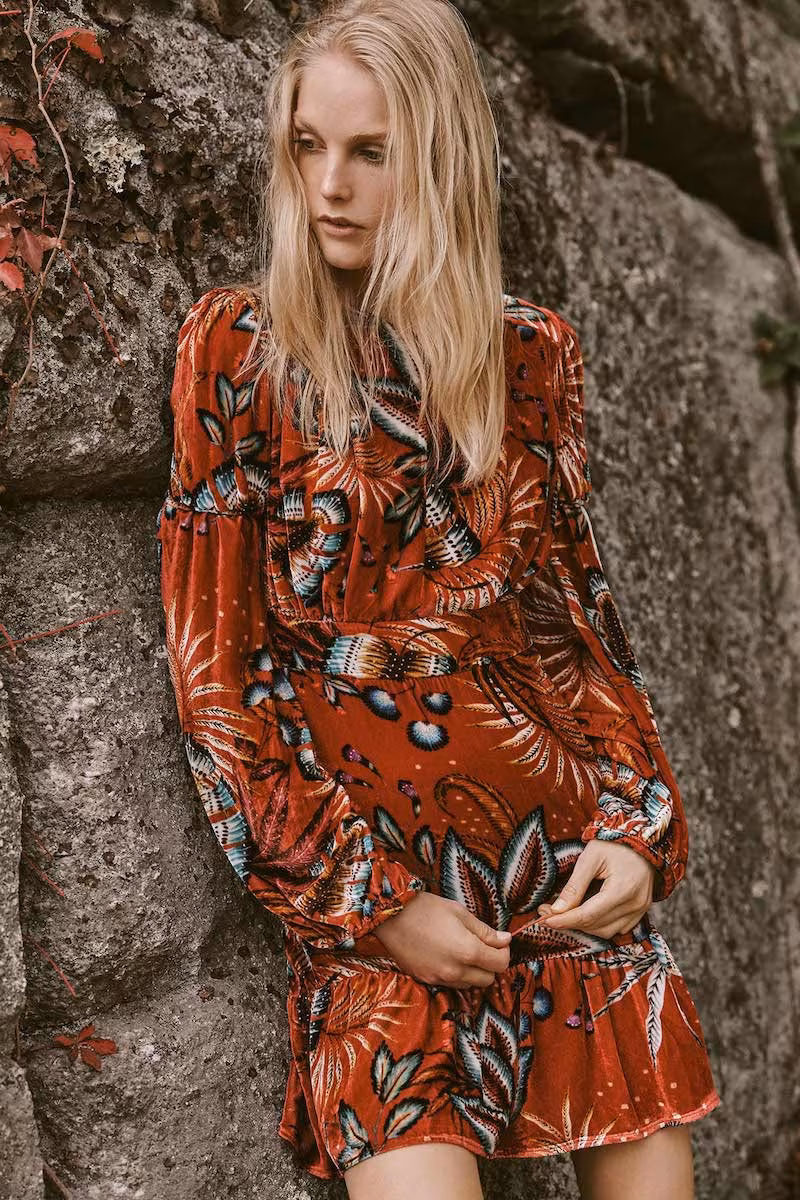 FARM Rio Winter Leaf Velvet Dress