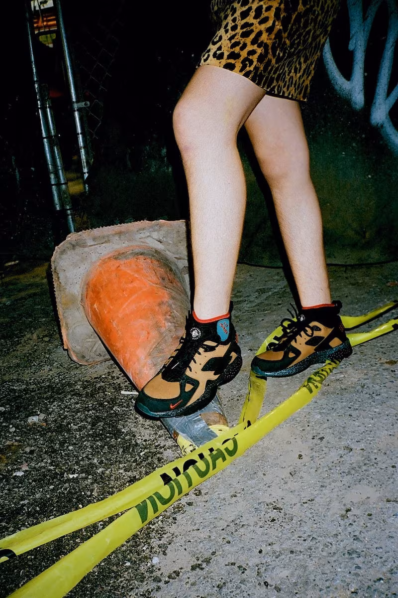 Nike x Olivia Kim Air Mowabb