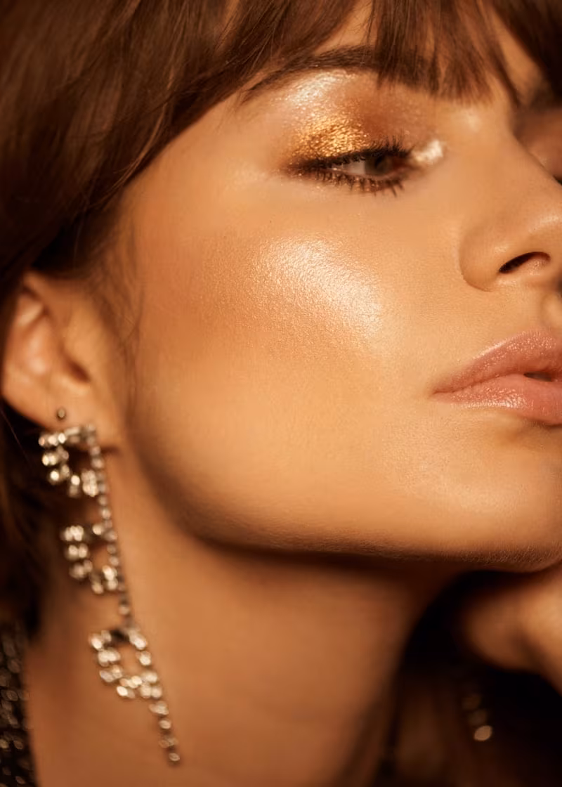 & Other Stories Prismatic Highlighter