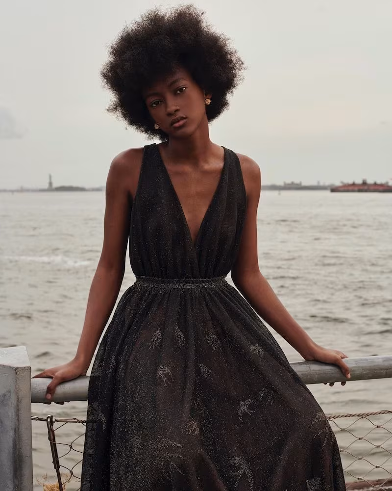 ALAÏA Birds Pattern V-Neck Sleeveless Metallic Gown